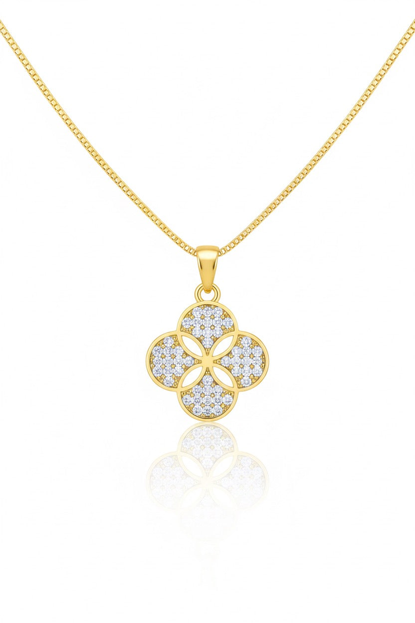 Colar de trevo cravejado ouro 18k